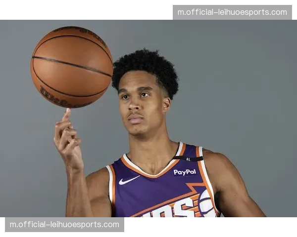 太阳伊戈达罗14分14篮板两双 内线轮换深度得到补充